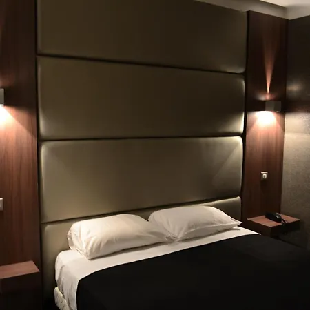 Hotel Schtak 3*