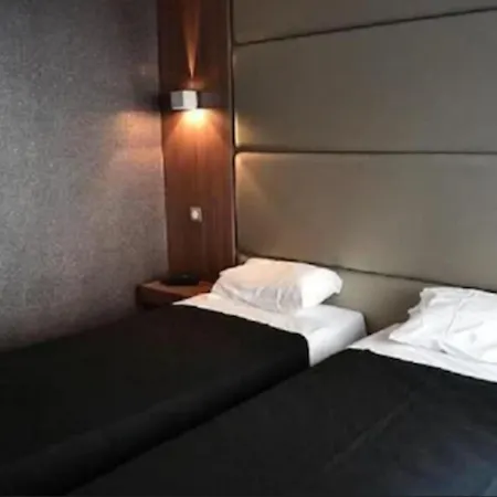 Schtak Hotel