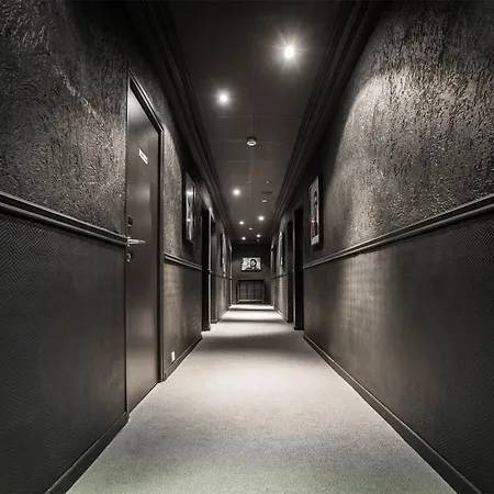 Schtak Hotel 3*