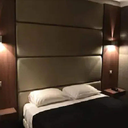 Hotel Schtak 3*