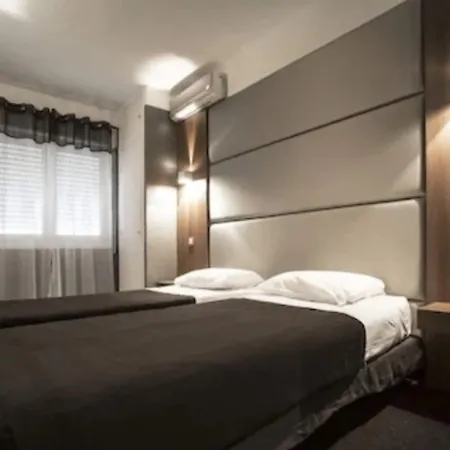 Hotell Schtak Cannes