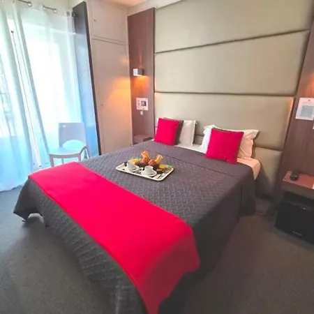 Schtak 3* Cannes