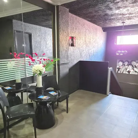 Schtak Hotel 3*
