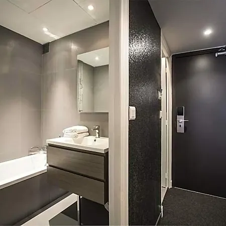 Schtak Hotel 3*