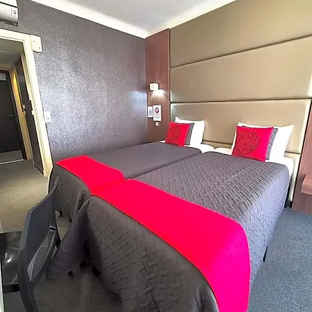 Hotel Schtak 3*