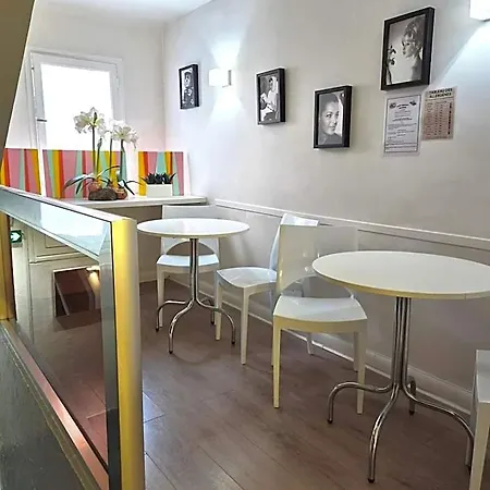 Hotel Schtak Cannes