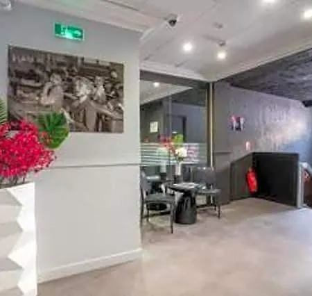 Hotel Schtak 3*