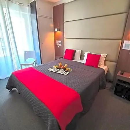 Schtak 3* Cannes