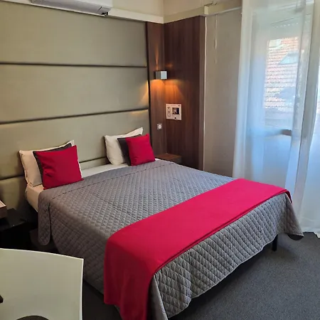 Hotel Schtak Cannes