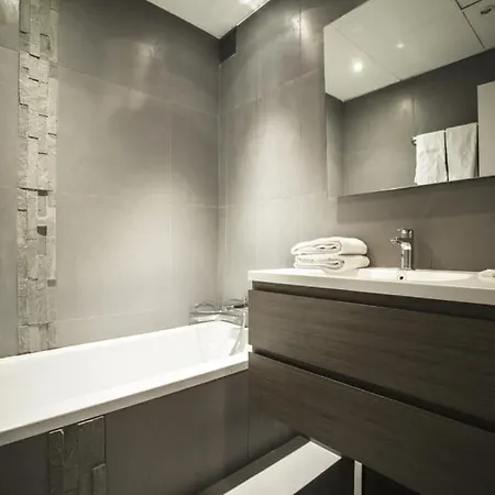 Hotell Schtak Cannes