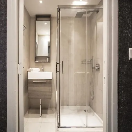 Schtak Hotell 3*